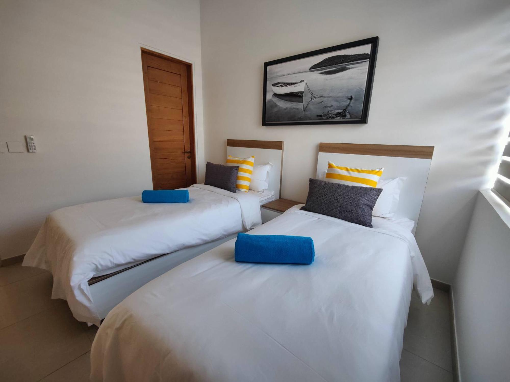 Ocean Point Beach Front Apartment Pointe aux Piments ภายนอก รูปภาพ